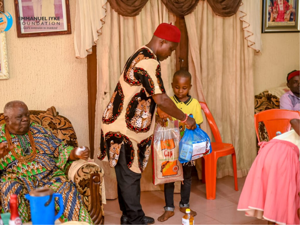 emmanueliykefoundation img 9